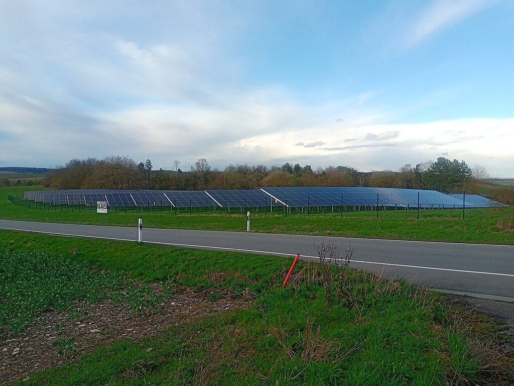 尼日利亚太阳能电力展示 - Solar Energy Background